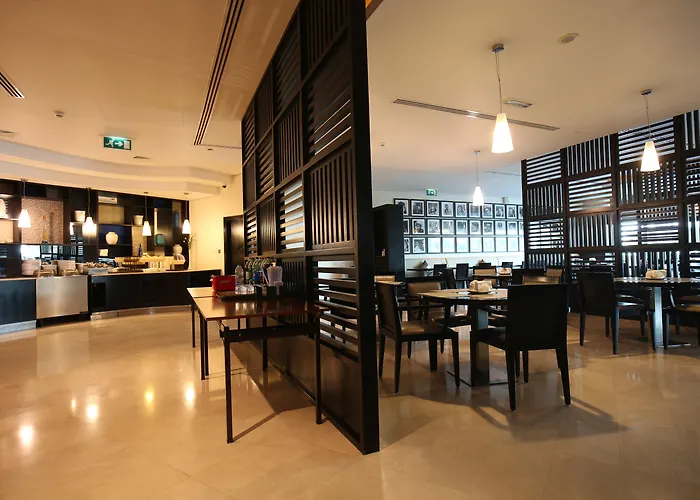 Holiday Inn Express Dubai Airport By Ihg